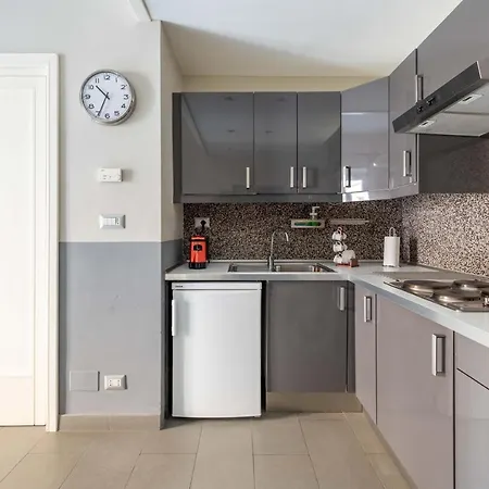 Elical Luxury Apartment
