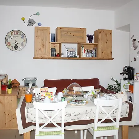 Alle Porte Di San Giovanni Bed & Breakfast