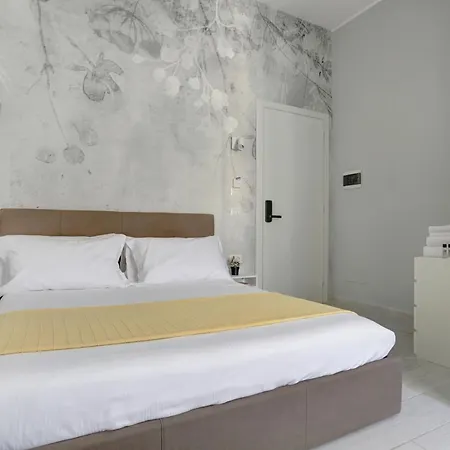 Voyager House Termini - And 2* Rzym