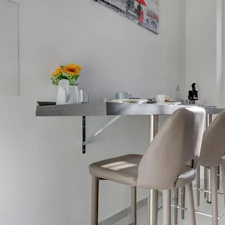 Voyager House Termini - And Pensjonat