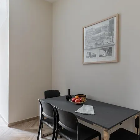 Iflat Vatican Elegant Apartment