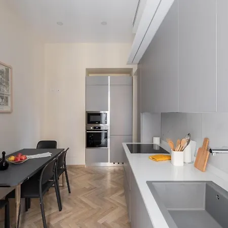 Iflat Vatican Elegant Apartment Rome