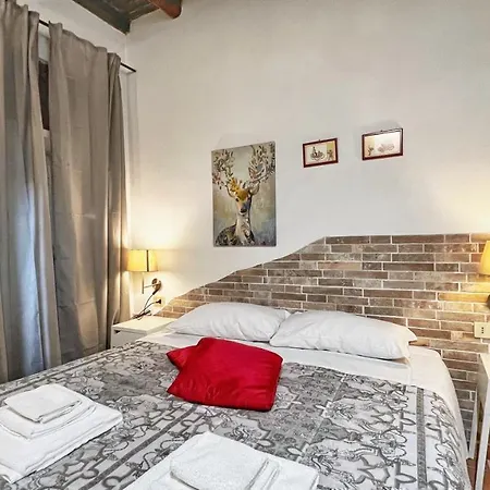 Vicolo Del Bologna *