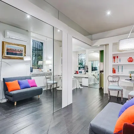 Apartment Via Condotti Private Rome