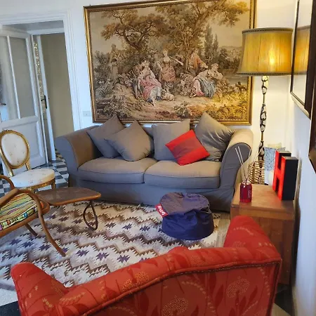 Lepanto Apartment *