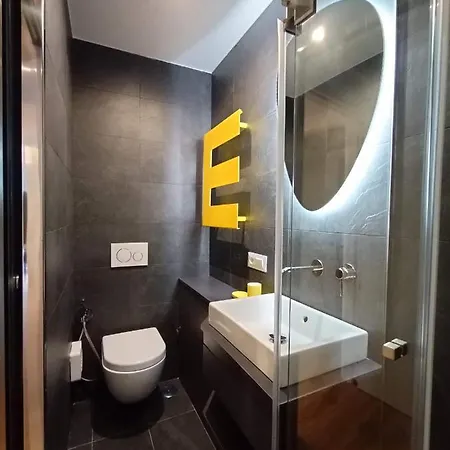 Apartment Tolli Colosseo *