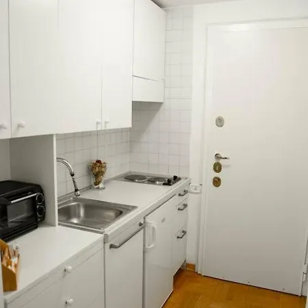Shabby Shic Studio Al Palatino Apartment *
