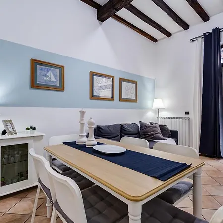 Coliseum Apartament Rzym