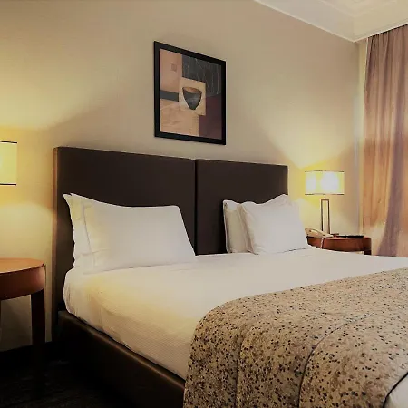 מלון Crowne Plaza St. Peter's By Ihg