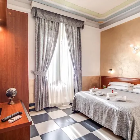 Centro Cavour Hotel 3*