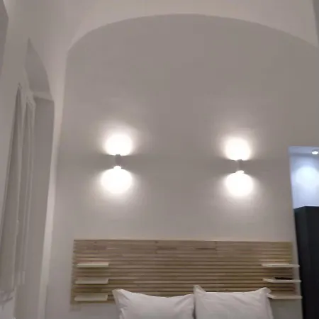 Tiziana's Vatican Apartament Rzym