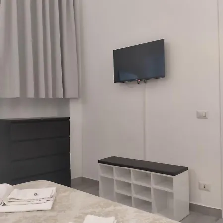 Tiziana's Vatican Apartament Rzym