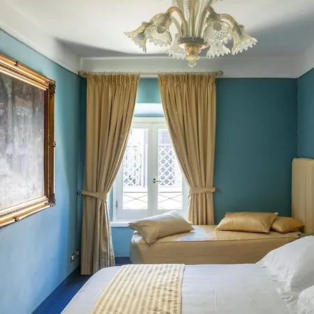 Scalinata Di Spagna Hotel 3*