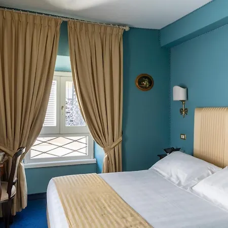 Hotel Scalinata Di Spagna Řím