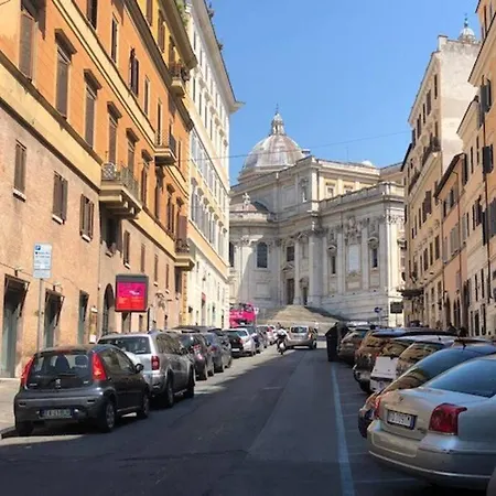 Apartment Elle Cavour Rome