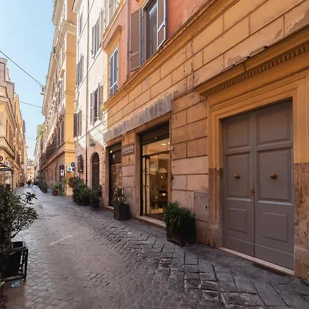 Spanish Steps Corner Lägenhet