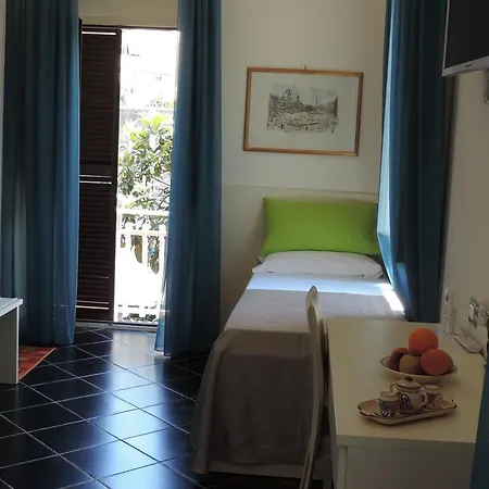 Campanile Suites-alloggio Turistico Affittacamere Roma