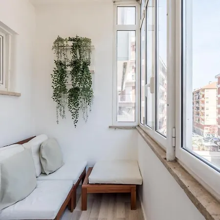 Cinecitta Gem Flat With Veranda Apartment *