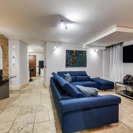 Oliviero - Piazza Navona Apartment *