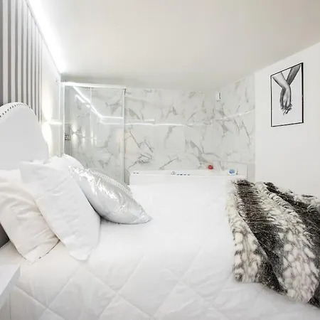 My Piazza Navona Jacuzzi -topcollection Apartment *