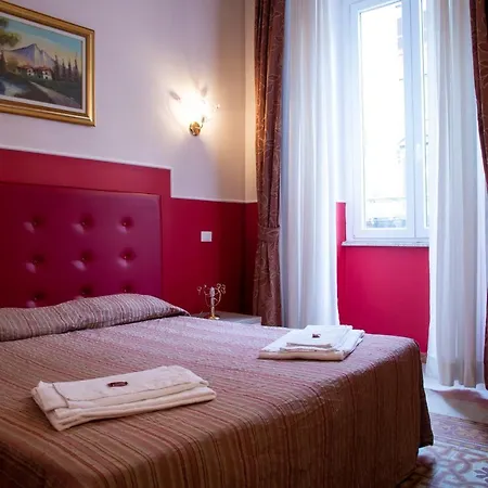 Domus Napoleone 3*