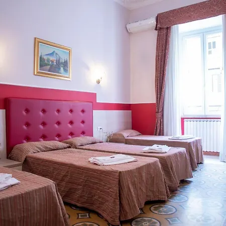 Domus Napoleone Guest house 3*