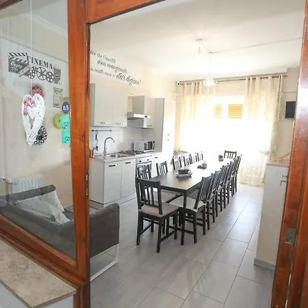 Movie Guest house Rome