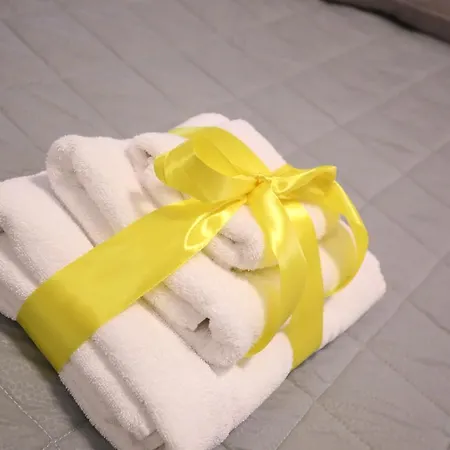 Movie Guest house *