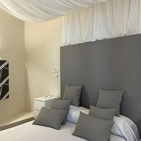 Relais Piazza Del Popolo Bed & Breakfast Rome