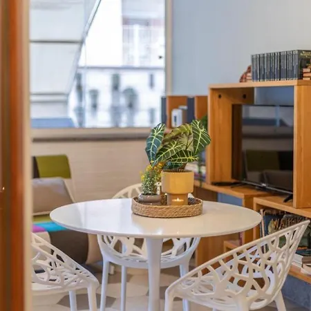 Elfaro Kitty - Stylish Close To S. Peter Apartment *