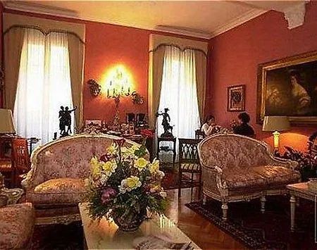 Residenza Frattina