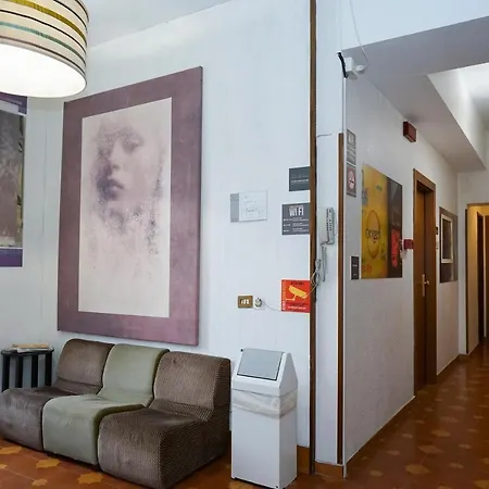 Roma Room Hotel 3*