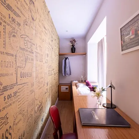 Downtown Boutique House - Ca Domus Collection Pensionat