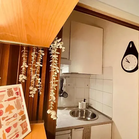 Downtown Apartment_sistina * Rome