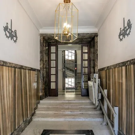 Apartment Wonderful 1 Bedroom Apartament In The City Center