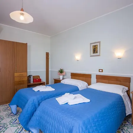 Casa Tra Noi 3*