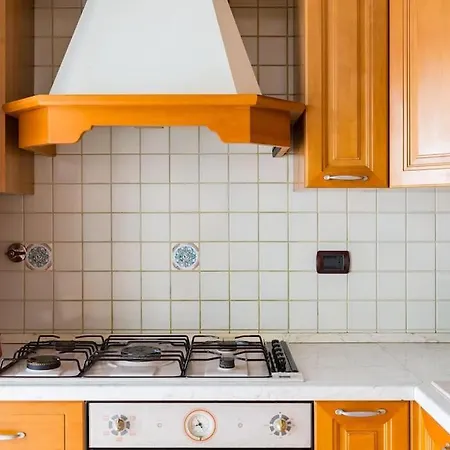 Apartment Delizioso Attico A Talenti