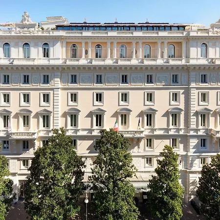 Marriott Grand Flora Hotel 4*