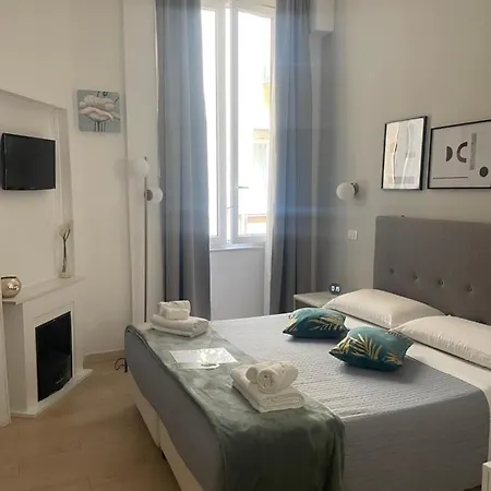 Ad Cavour Luxury - By Ad Guest house