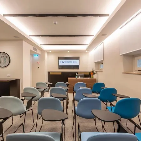 H10 Palazzo Galla 4* רומא