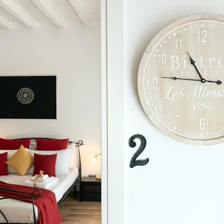 Barcaccia Luxury 2* Rome