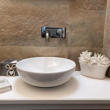 Barcaccia Luxury Guest house