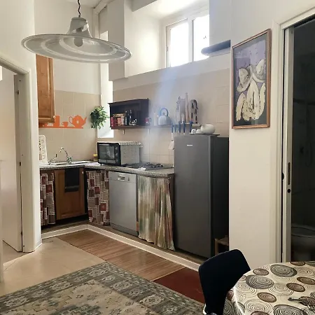 Bed & Breakfast House