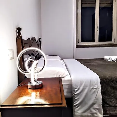 Nikhouse *
