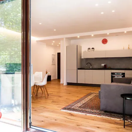 Majo Apartment
