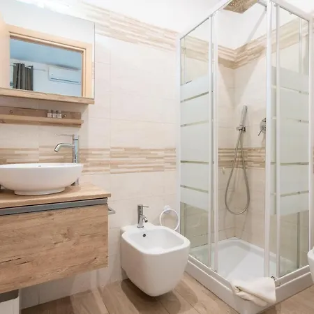 Close To San Pietro - Vatican Bed & Breakfast 2*