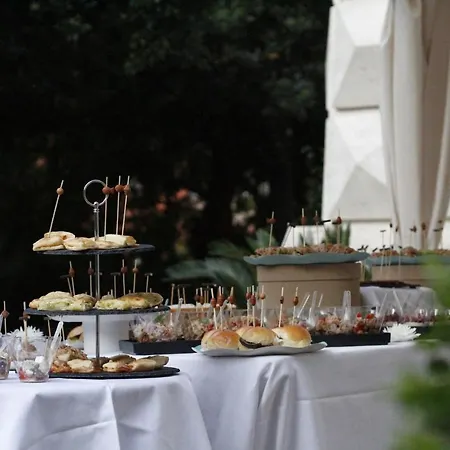 Ξενοδοχείο Mangili Garden 3*