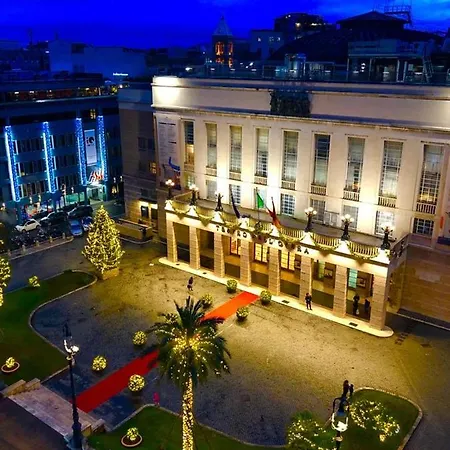 Downtown Luxury - Termini Train Station *