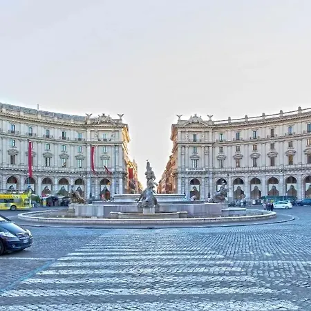 44 Nel Centro Di Via Nazionale * Rome