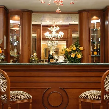 Lh Andreotti Hotel